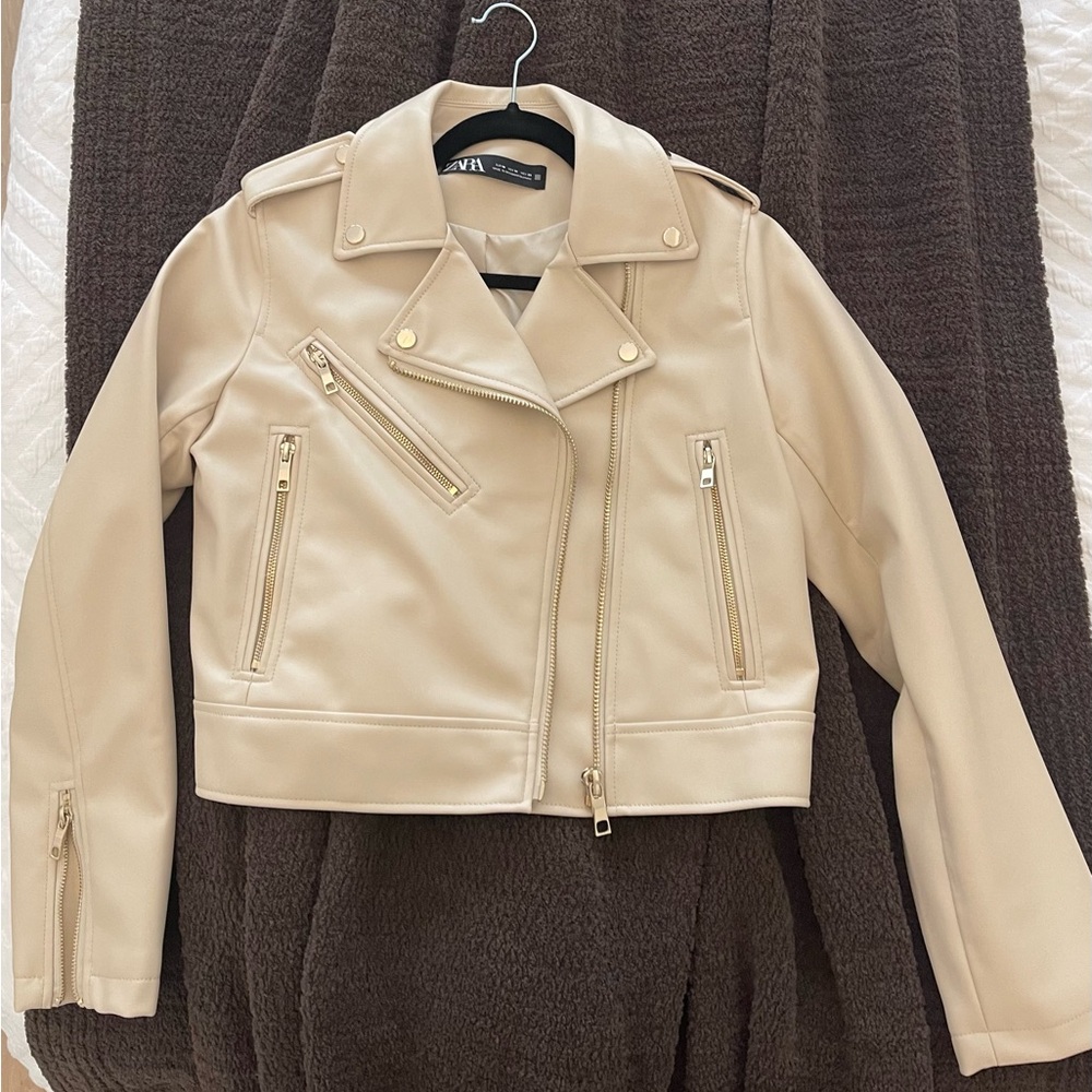 Zara Cream Women's Faux Leather Jacket